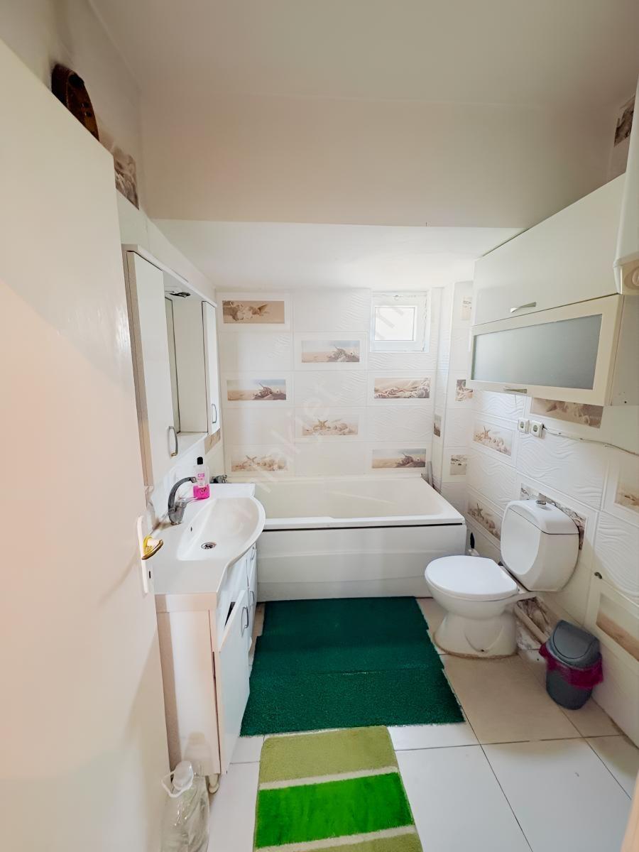 Kuşadası Merkezde Marinaya 2 Dakika | 8+1, 4 Katlı Bahçeli Villa — fotoğraf 19