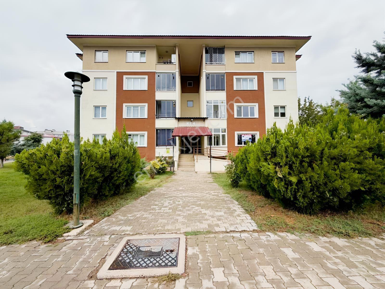 Remax Dem'Den Taksim Toki Konutlarında Satılık 3+1 Daire