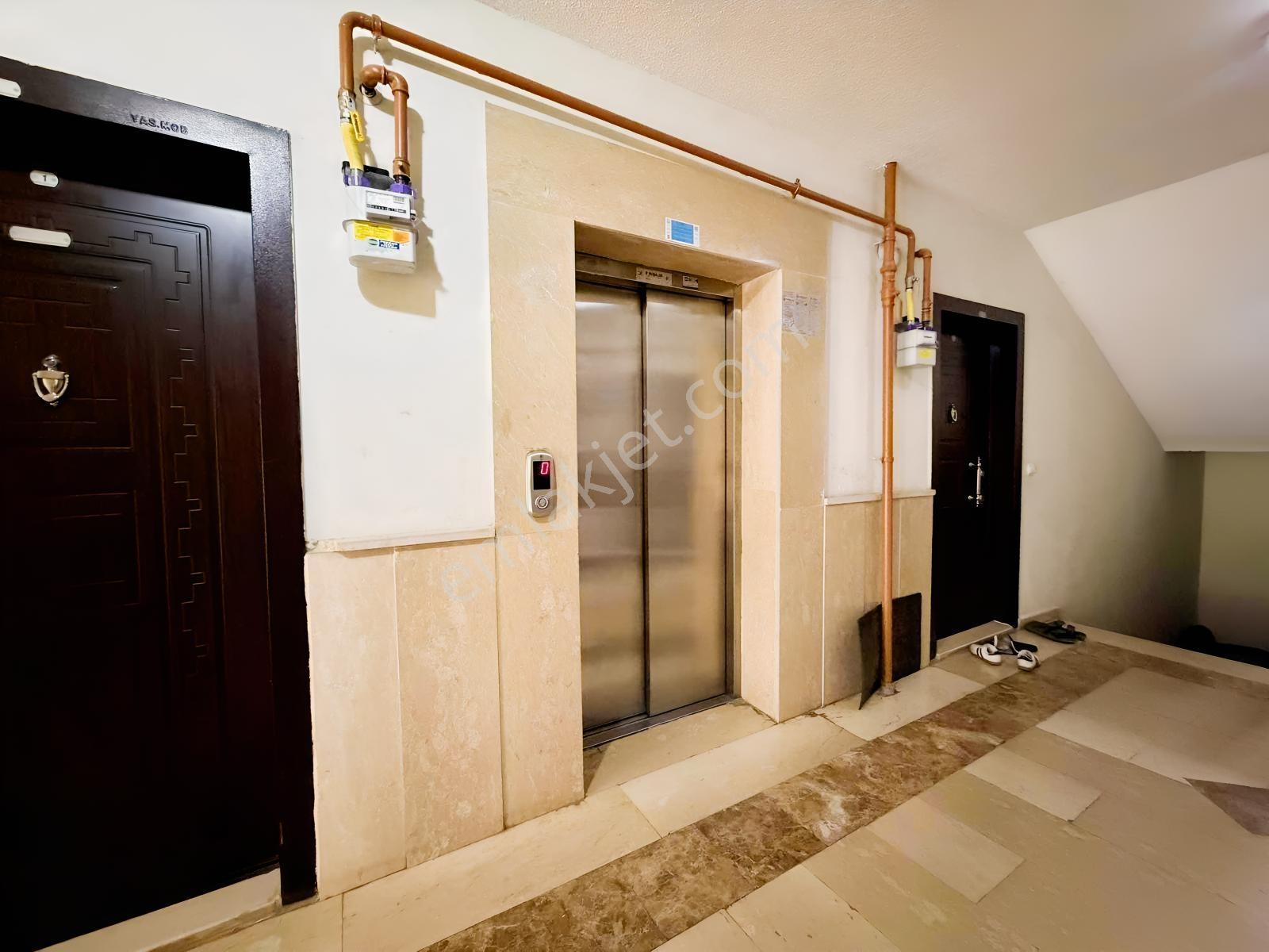 Remax Dem'den Taksim Toki Konutlarında Satılık 3+1 Daire — fotoğraf 5