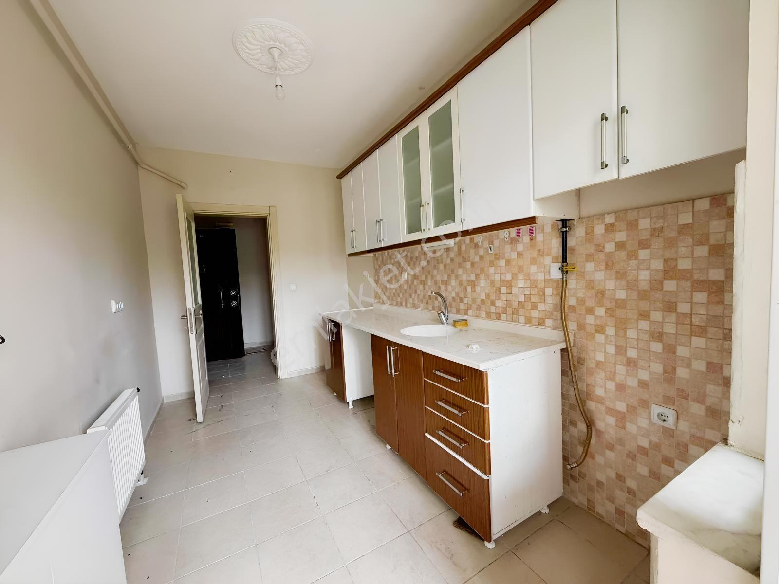 Remax Dem'den Taksim Toki Konutlarında Satılık 3+1 Daire — fotoğraf 10