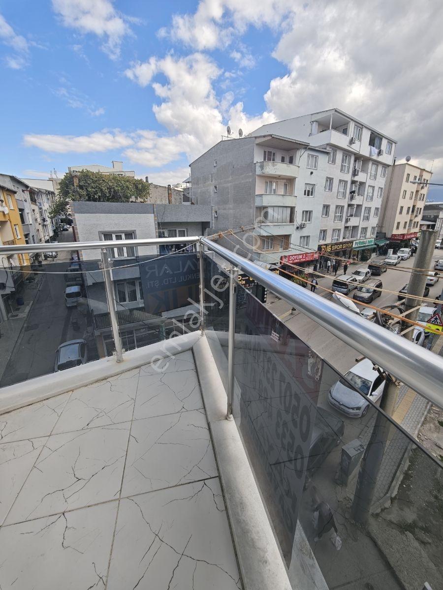 Kayalarda Emekte 2+1 Caddeüstu Arakat Asansörlü Daire — fotoğraf 5