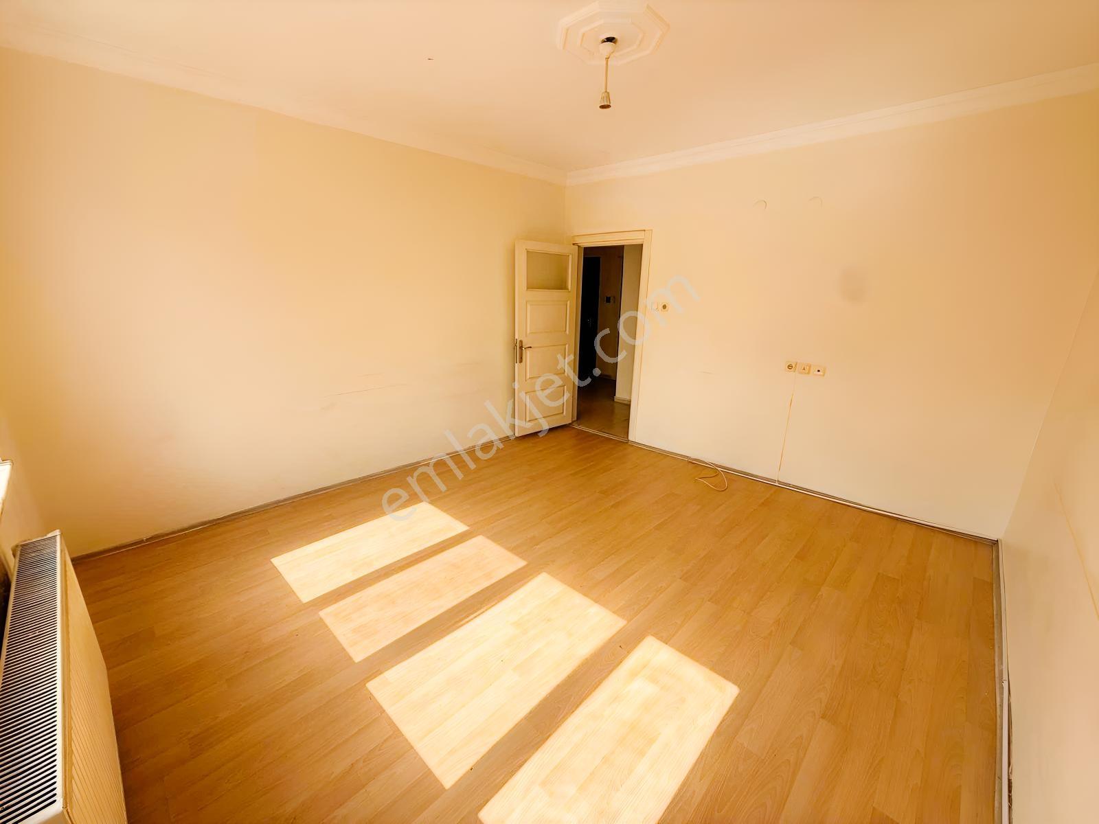 Ziyagökalp Caddesi Üzeri 3+1 135m2 Satılık Daire — fotoğraf 3