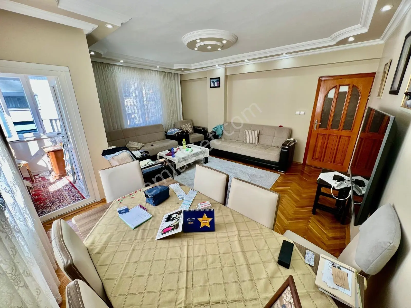 Seba'dan Kemalpaşa Mh 3+1 140m2 Masrafsız Çift Balkonlu 3.katt.. — fotoğraf 4