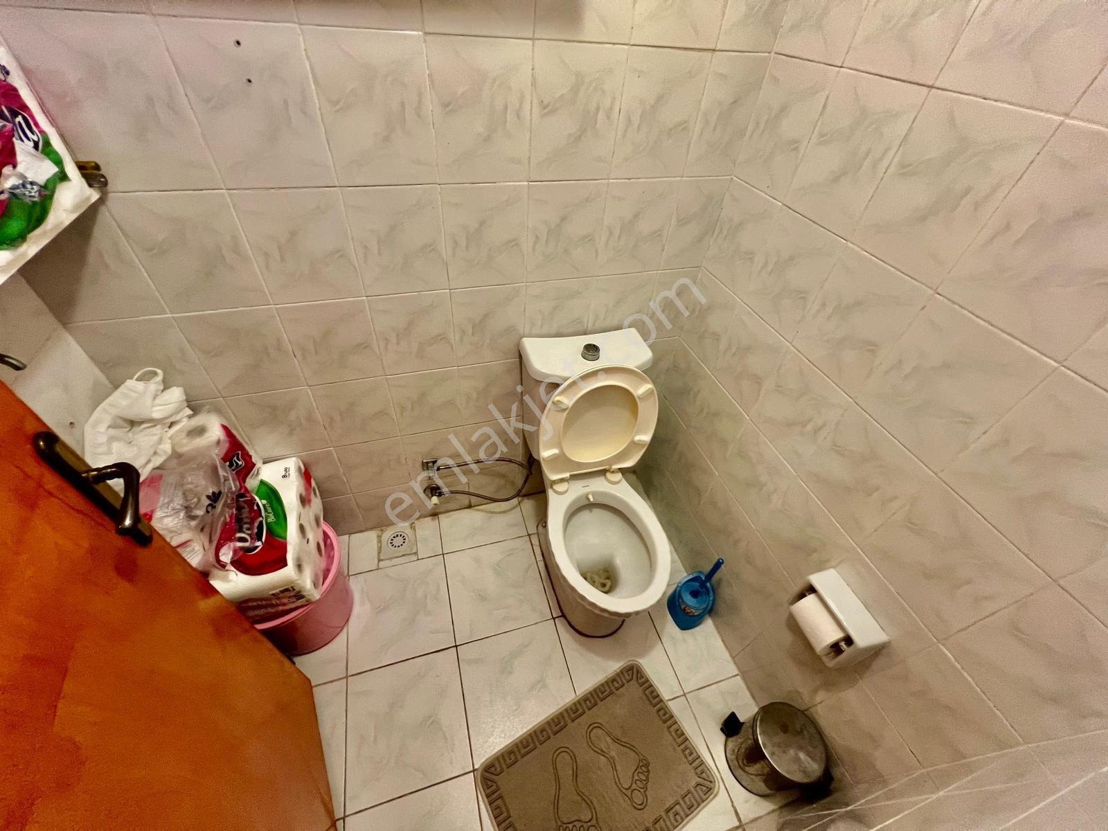 Seba'dan Kemalpaşa Mh 3+1 140m2 Masrafsız Çift Balkonlu 3.katt.. — fotoğraf 32