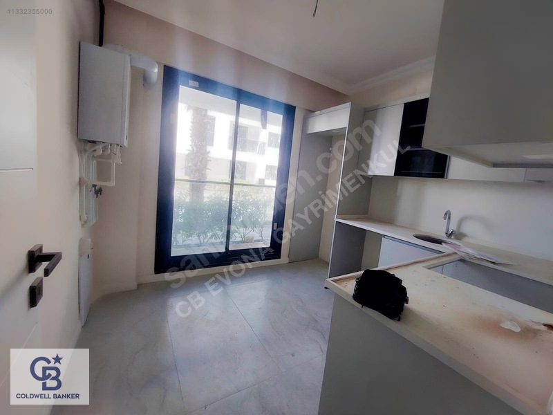 Evonadan Muradiye Havuzlu Site İçerisinde Kiralık 2+1 Daire — fotoğraf 2