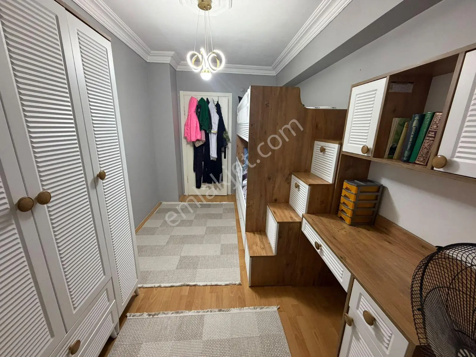 Bağcılar Tabya Caddeye Çok Yakın 2+1 95M2 Giriş Daire Kıredili — fotoğraf 16
