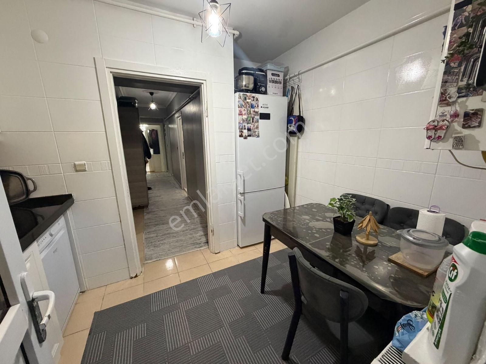 Bağcılar Tabya Caddeye Çok Yakın 2+1 95M2 Giriş Daire Kıredili — fotoğraf 26