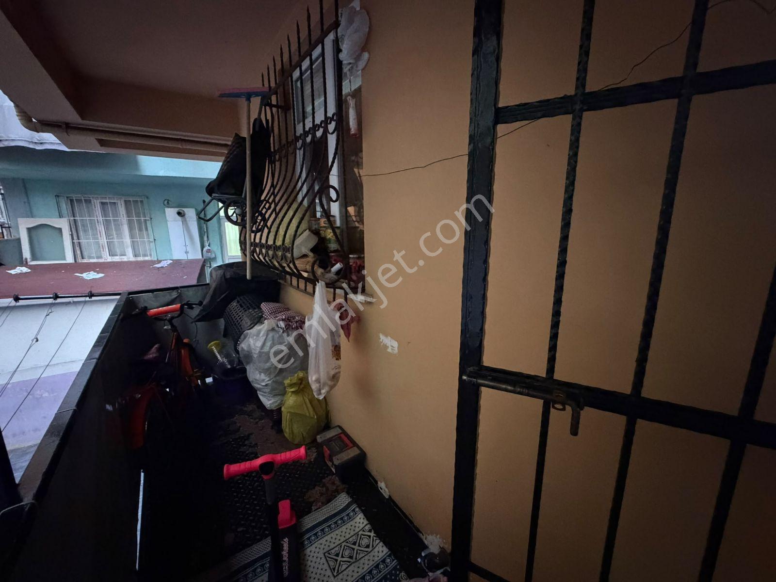 Bağcılar Tabya Caddeye Çok Yakın 2+1 95M2 Giriş Daire Kıredili — fotoğraf 35
