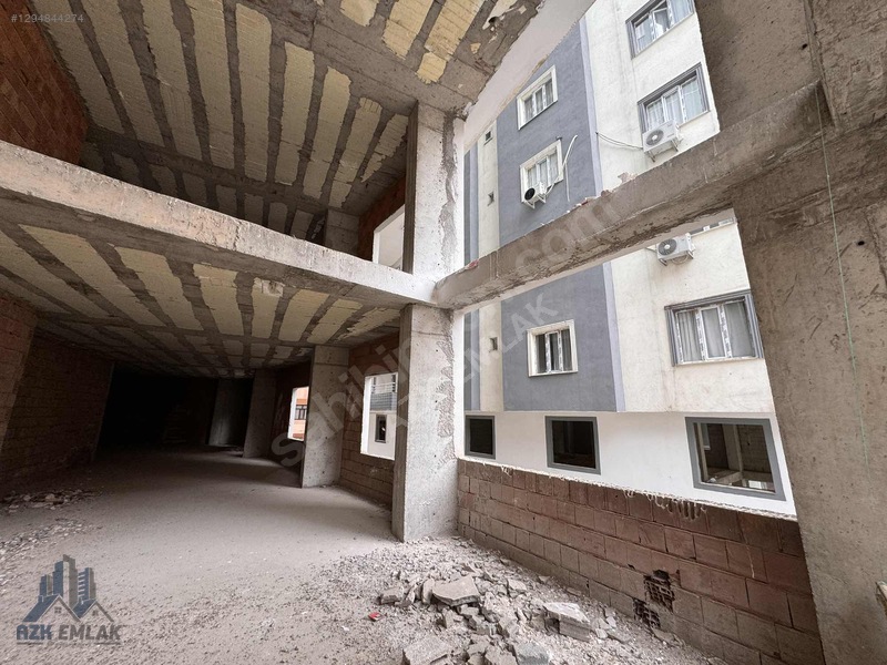 Azk'den Tüm Sektöre Uygun Merkezi Lokasyonda Satılık Dükkan — fotoğraf 7