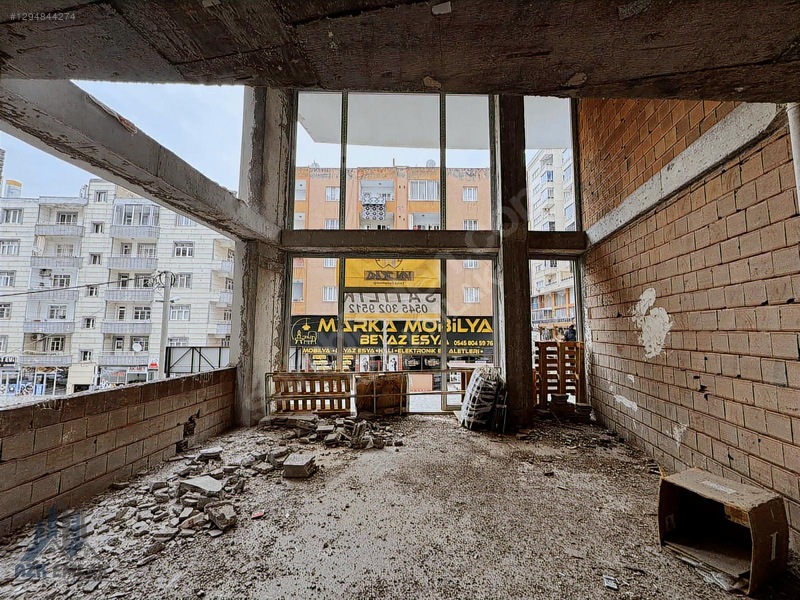 Azk'den Tüm Sektöre Uygun Merkezi Lokasyonda Satılık Dükkan — fotoğraf 9