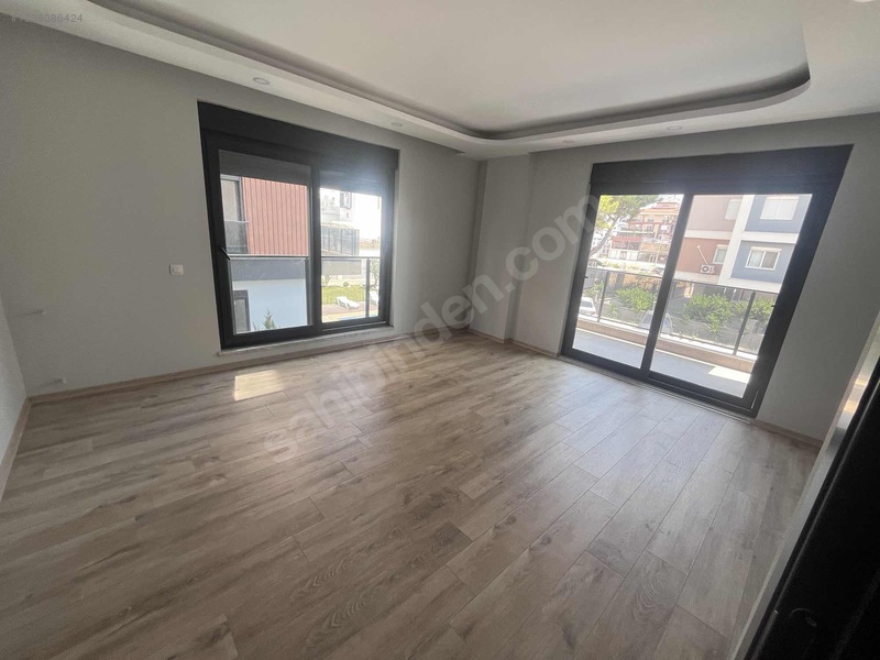 Çankaya Mah Havuzlu Güvenlikli 4+2 Lüks Bahçe Duplex 190 Metre — fotoğraf 4