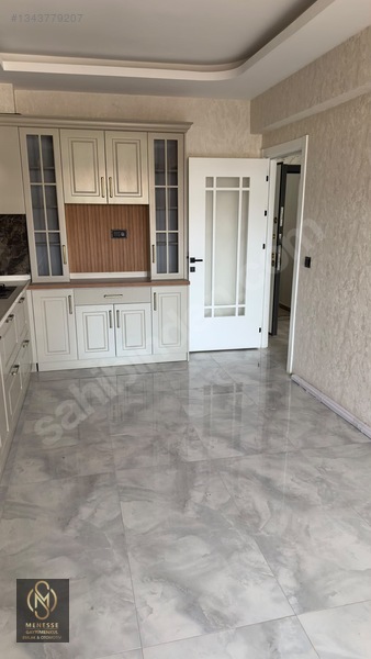 Menesse'den Kırbaşı Caddesinde Ultra Lüx 4+1 Daire — fotoğraf 6