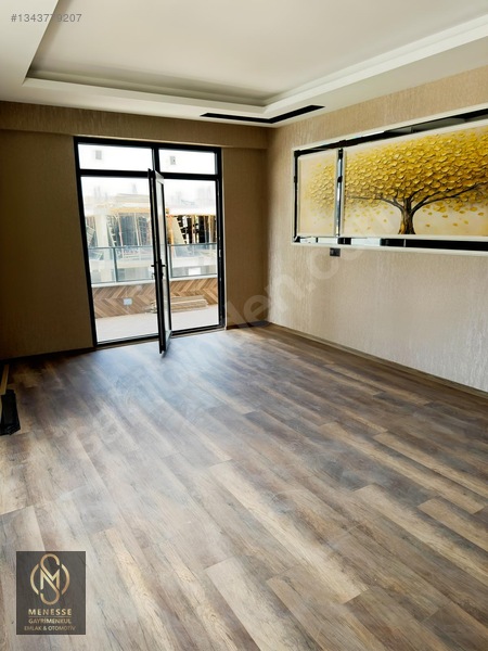 Menesse'den Kırbaşı Caddesinde Ultra Lüx 4+1 Daire — fotoğraf 14