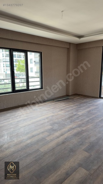 Menesse'den Kırbaşı Caddesinde Ultra Lüx 4+1 Daire — fotoğraf 17