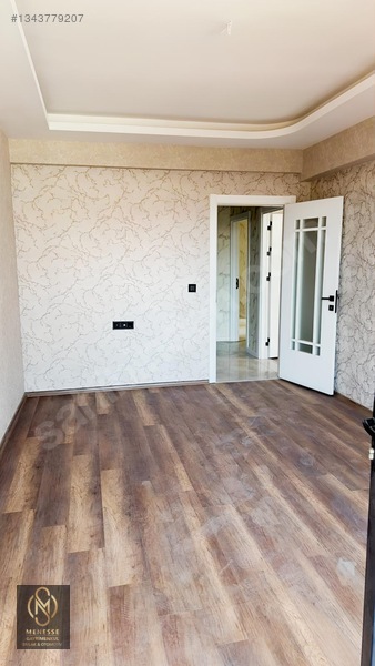 Menesse'den Kırbaşı Caddesinde Ultra Lüx 4+1 Daire — fotoğraf 18