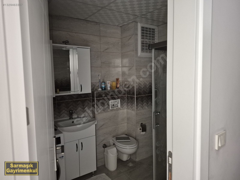 Davutlar'ın En Güzel Sitesinde Havuzlu Satılık 1+1 Daire — fotoğraf 10