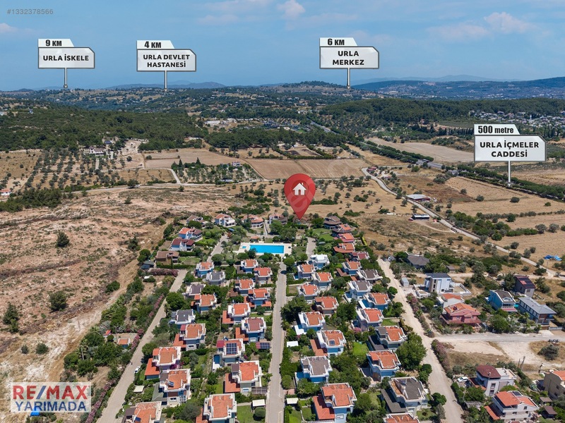 Urla Torasan'da Site İçinde 1.271m2 Arsa Paylı Natamam Villa — fotoğraf 3