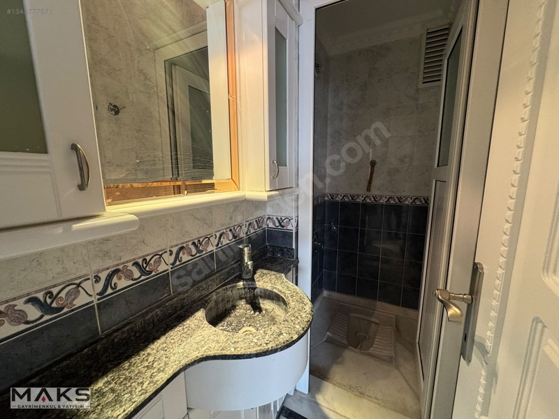 Maks Gayrimenkul'den Naci Topçuoğlu Blv. Üzerinde Satılık 6+1 — fotoğraf 26