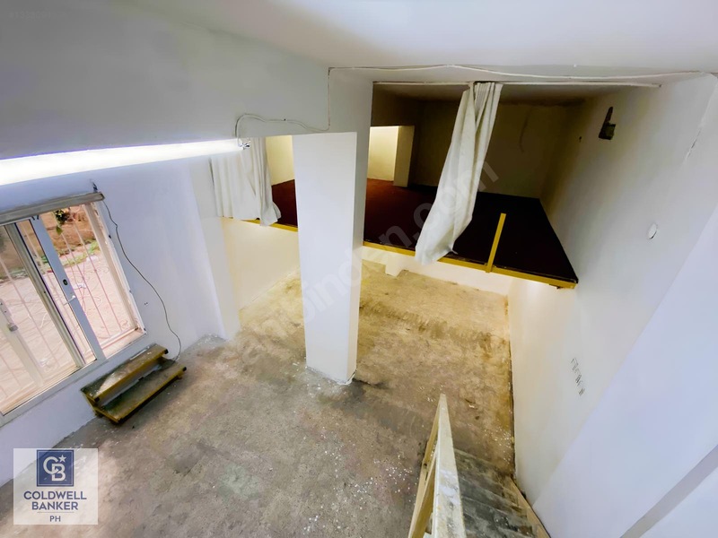İzmir Karşıyaka Bahçelievler'de Depozitosuz Kiralık Dükkan Cb-ph — fotoğraf 7