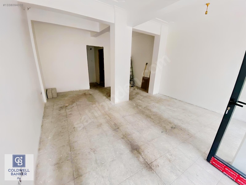 İzmir Karşıyaka Bahçelievler'de Depozitosuz Kiralık Dükkan Cb-ph — fotoğraf 11