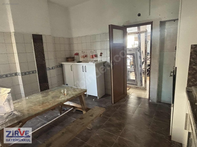 Erdemli Alata Otogar Yanında Kiralık Dükkan — fotoğraf 10