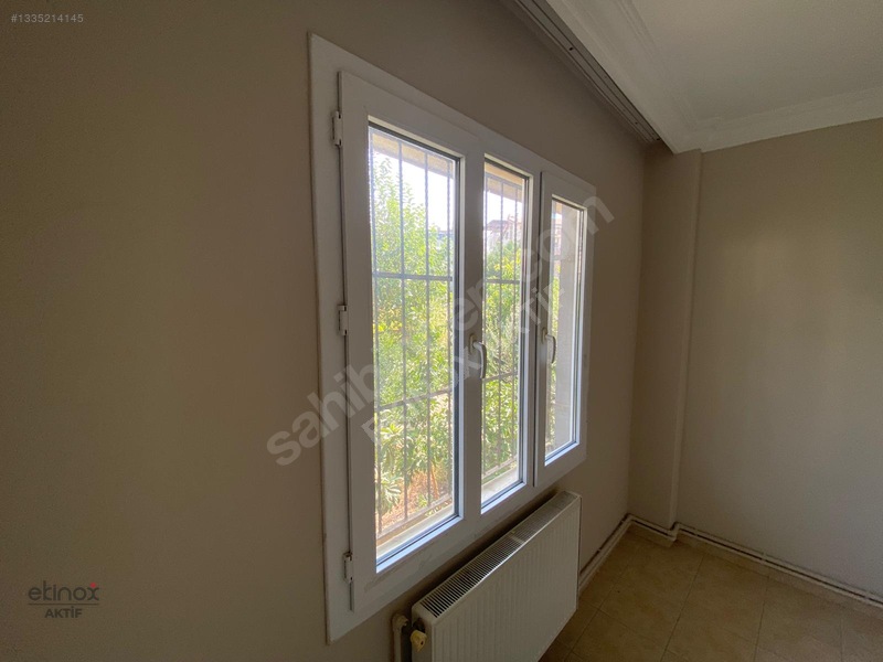 Kurttepede Kiralık Geniş 3+1 Zemin Kat Bahçeli Müstakil Ev — fotoğraf 9