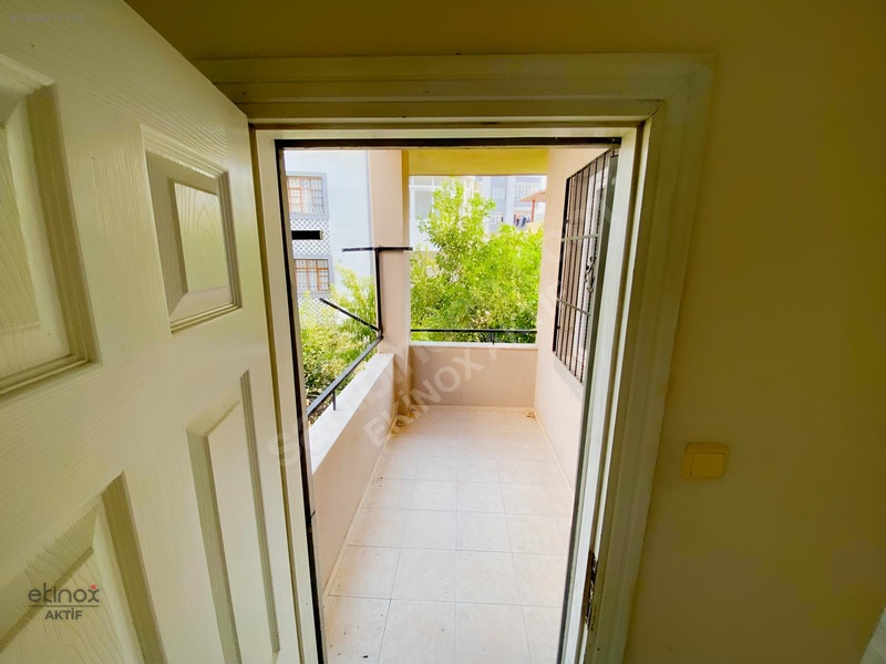 Kurttepede Kiralık Geniş 3+1 Zemin Kat Bahçeli Müstakil Ev — fotoğraf 21
