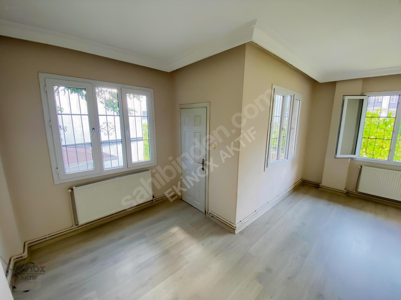 Kurttepede Kiralık Geniş 3+1 Zemin Kat Bahçeli Müstakil Ev — fotoğraf 22
