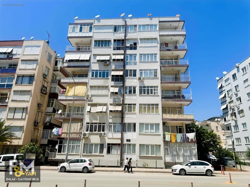 Üçgen Mah Tonguç Cad Üzeri 3+1 Daire