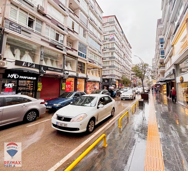 İlkadım Çiftlik Mah. İstiklal Cad.üzeri Satılık 3+1 Daire — fotoğraf 27