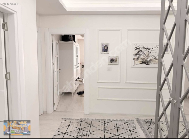 Alipaşa Mah.satılık Fırsat Lüks 3+1 Cam Balkonlu Evebeyn Banyolu — fotoğraf 8