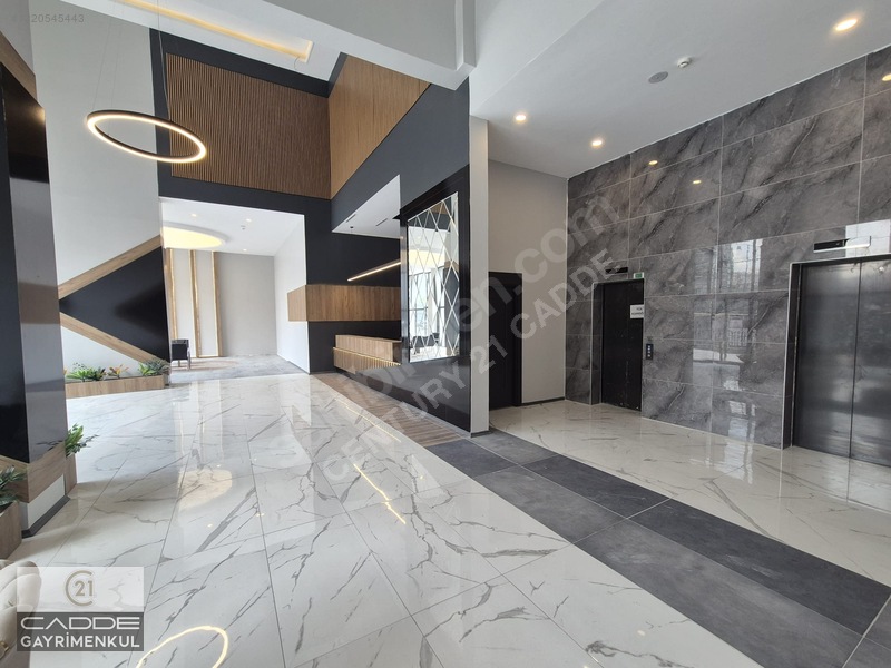 Bellis Kulede 300 M2 3 Cephe Balkonlu Kiralık Ofis — fotoğraf 7