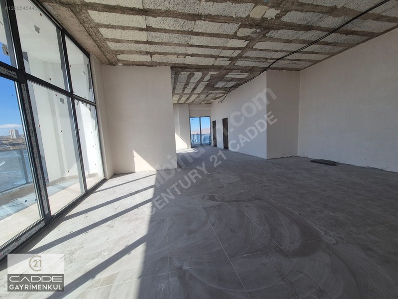 Bellis Kulede 300 M2 3 Cephe Balkonlu Kiralık Ofis — fotoğraf 10