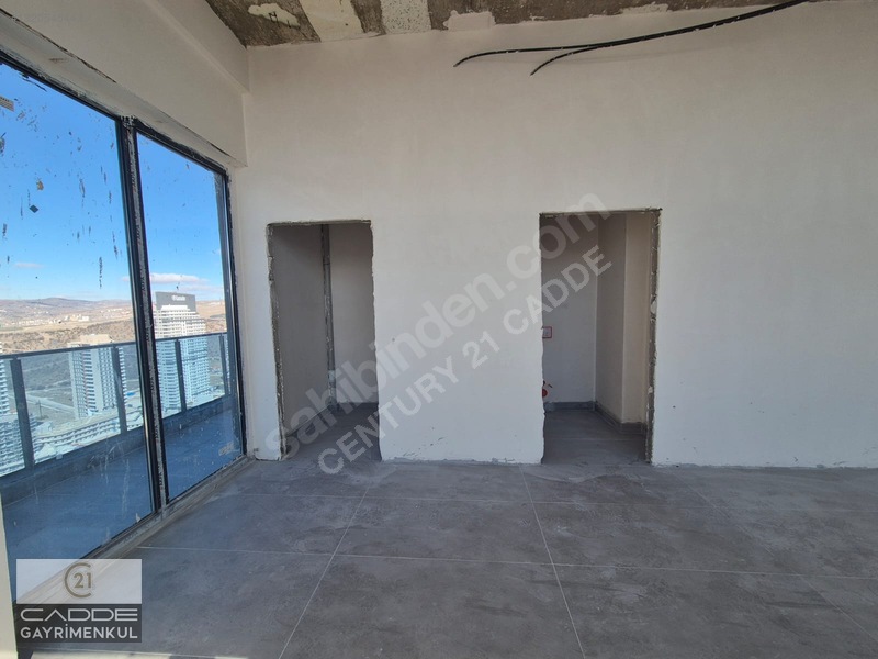 Bellis Kulede 300 M2 3 Cephe Balkonlu Kiralık Ofis — fotoğraf 14