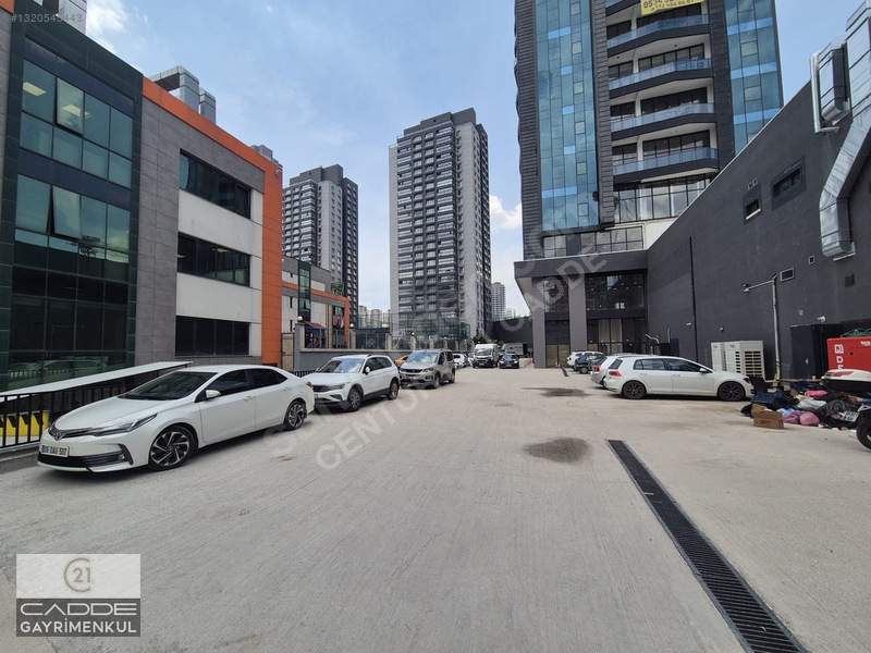 Bellis Kulede 300 M2 3 Cephe Balkonlu Kiralık Ofis — fotoğraf 28