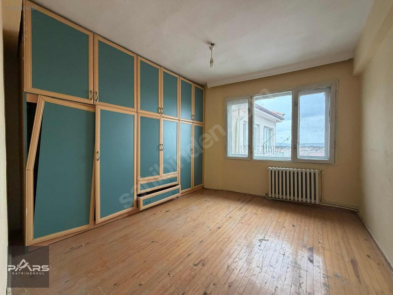 Pars Gayrimenkul'den Cumhuriyet'te 3+1 Kiralık Balkonlu Daire — fotoğraf 15