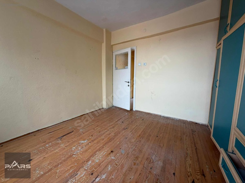 Pars Gayrimenkul'den Cumhuriyet'te 3+1 Kiralık Balkonlu Daire — fotoğraf 25
