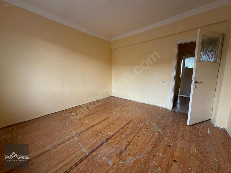 Pars Gayrimenkul'den Cumhuriyet'te 3+1 Kiralık Balkonlu Daire — fotoğraf 26