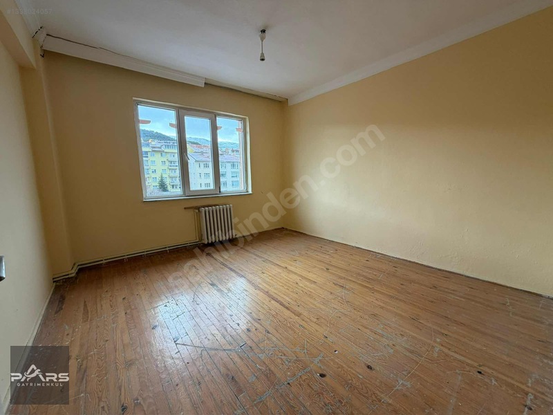 Pars Gayrimenkul'den Cumhuriyet'te 3+1 Kiralık Balkonlu Daire — fotoğraf 29