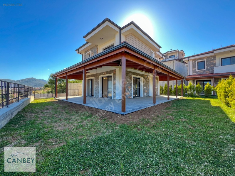 Datça Burgaz'da Panoramik Deniz Manzaralı 5+1 Lüks Villa — fotoğraf 3