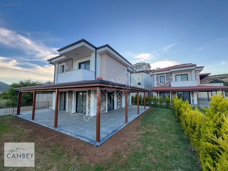 Datça Burgaz'da Panoramik Deniz Manzaralı 5+1 Lüks Villa — fotoğraf 4