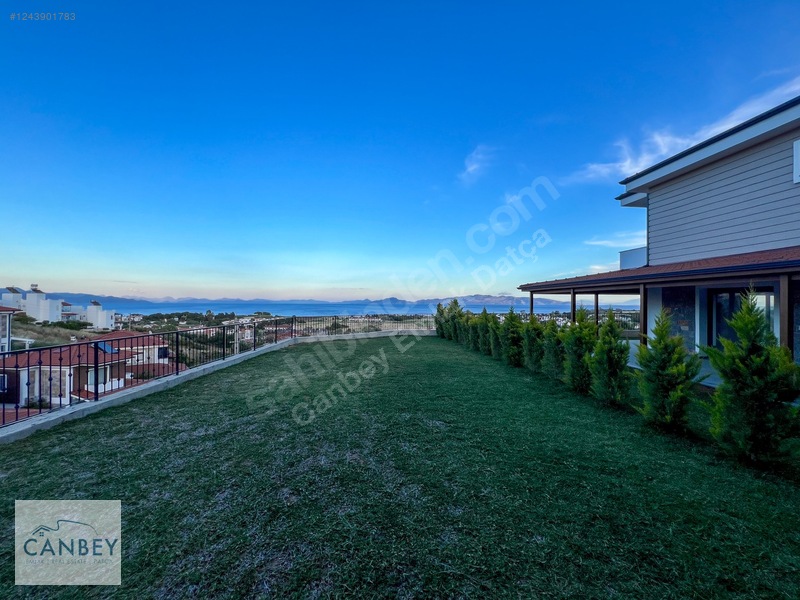 Datça Burgaz'da Panoramik Deniz Manzaralı 5+1 Lüks Villa — fotoğraf 16