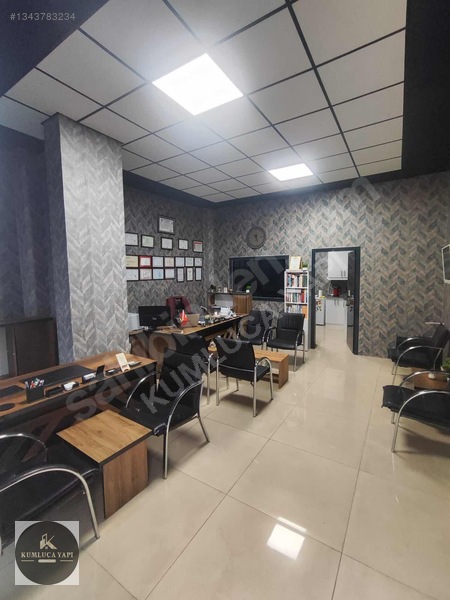 Karacaahmet'te Satılık 45m² Ticari Dükkan - 2 Oda, Klima, Wc — fotoğraf 8