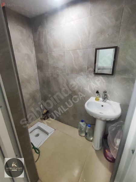 Karacaahmet'te Satılık 45m² Ticari Dükkan - 2 Oda, Klima, Wc — fotoğraf 12