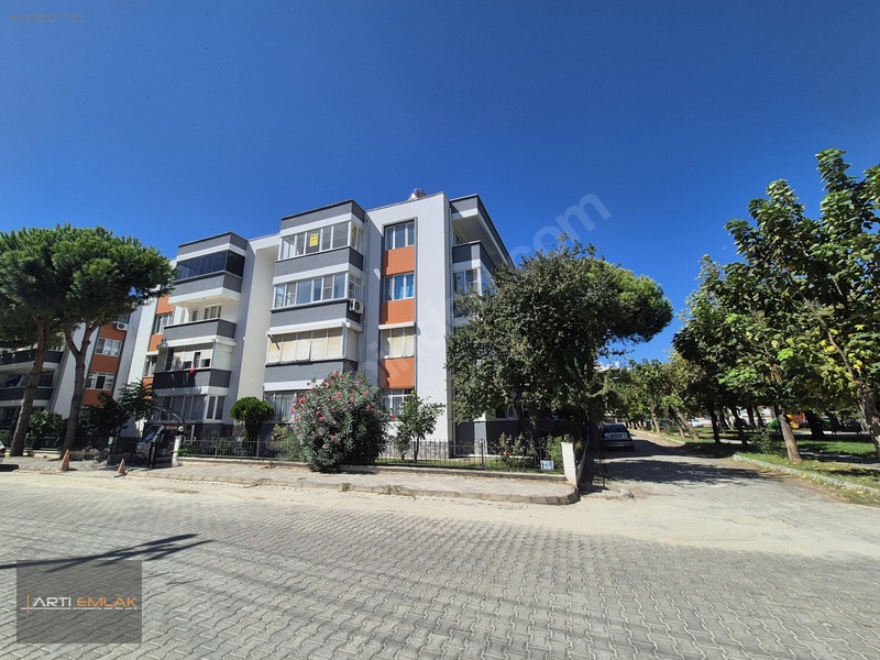 Artı Emlak'Tan Altınkum'Da Park Cepheli Köşe 2+1 Kiralık Daire