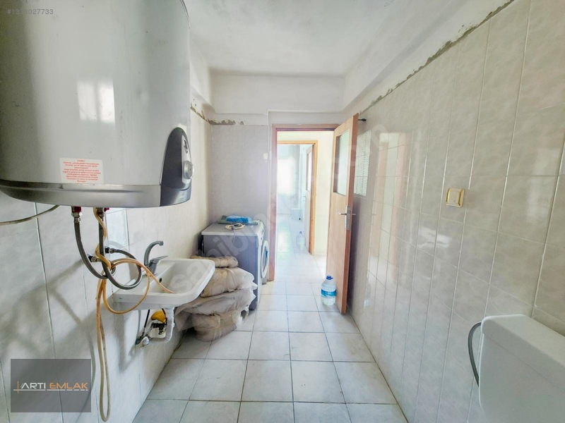 Artı Emlak'tan Altınkum'da Park Cepheli Köşe 2+1 Kiralık Daire — fotoğraf 25