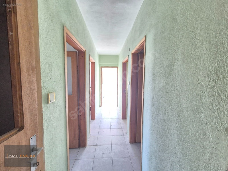 Artı Emlak'tan Altınkum'da Park Cepheli Köşe 2+1 Kiralık Daire — fotoğraf 30