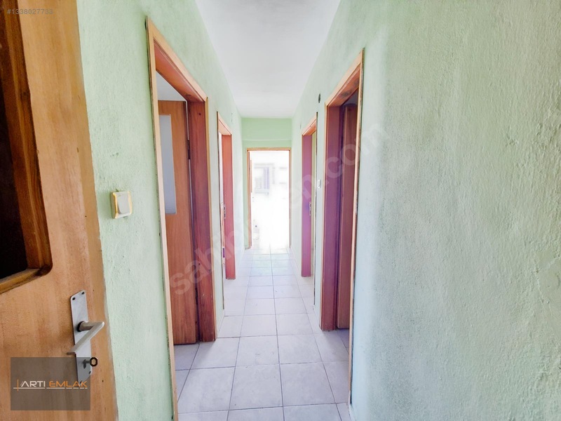 Artı Emlak'tan Altınkum'da Park Cepheli Köşe 2+1 Kiralık Daire — fotoğraf 31