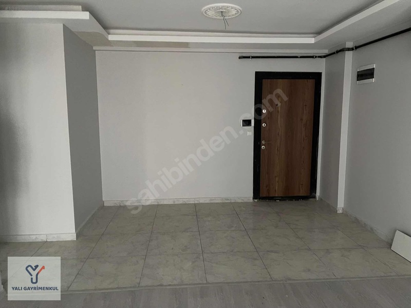 Yalı Gayrimenkul|esenevler 'de Merkezi Lokasyon'da Fırsat 2+1 — fotoğraf 5