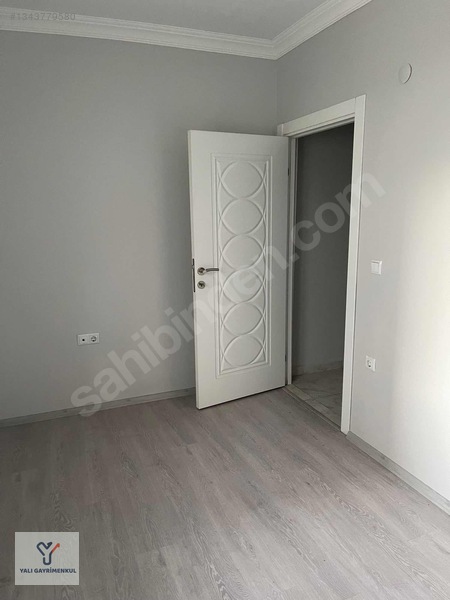 Yalı Gayrimenkul|esenevler 'de Merkezi Lokasyon'da Fırsat 2+1 — fotoğraf 18